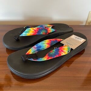 CHACO-women’s Chillos flip flops- size 10